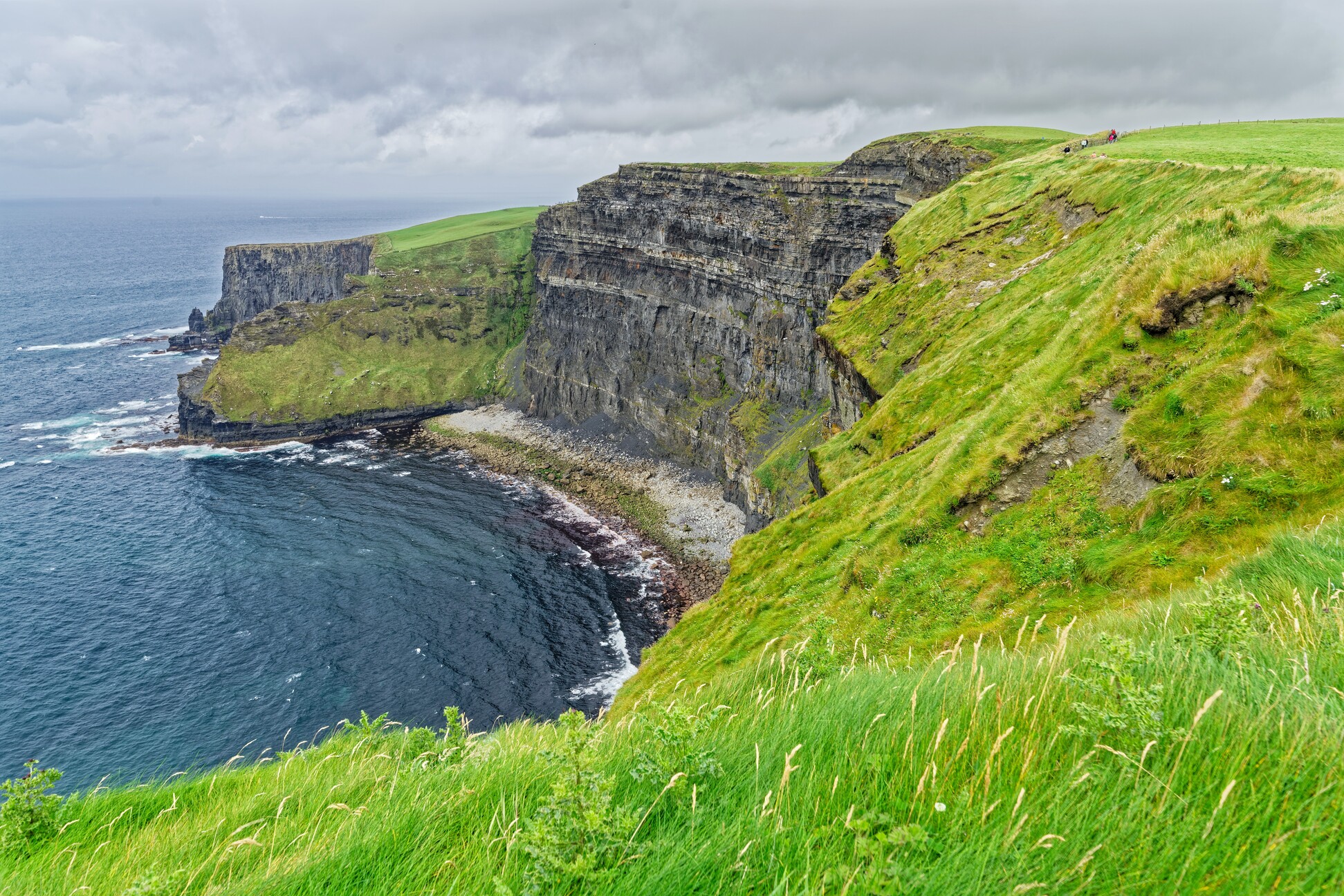 cliffs of moher yoga retreat