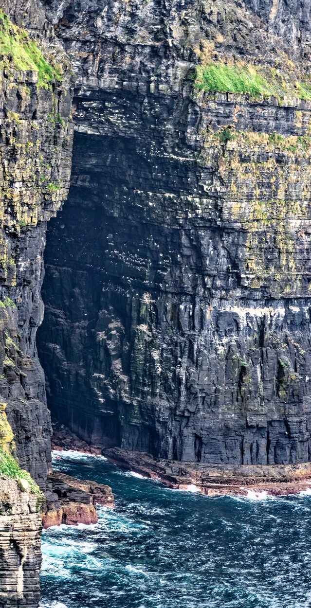 cliffs of moher big wave surfing