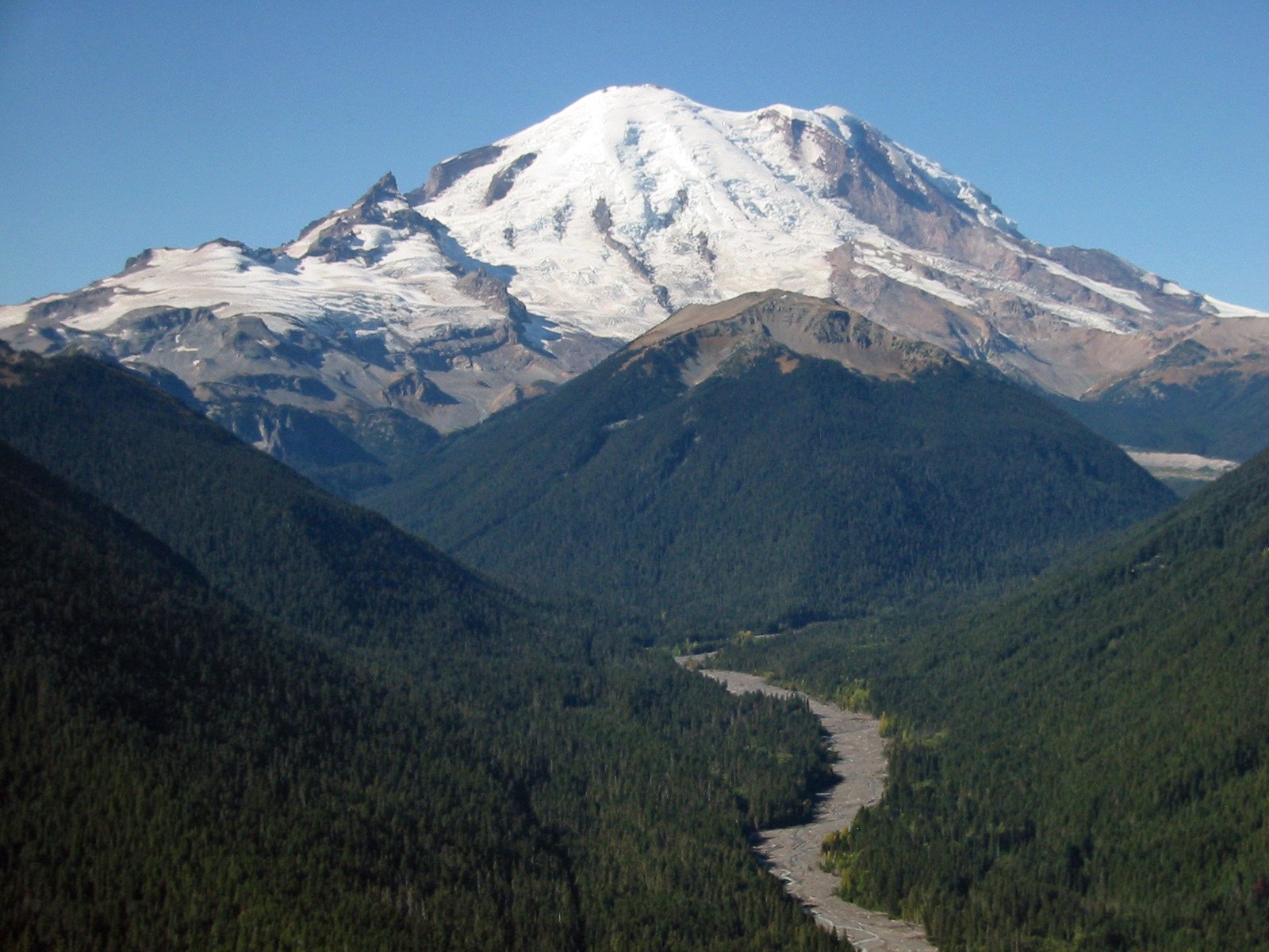 silver falls loop mount rainier